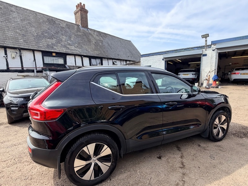 Volvo XC40 Recharge T4 Inscription Expression Black #6