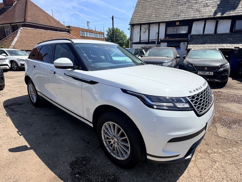 Land Rover Range Rover Velar Core White #3