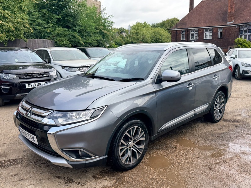 Mitsubishi Outlander Di-d 3 Grey #4