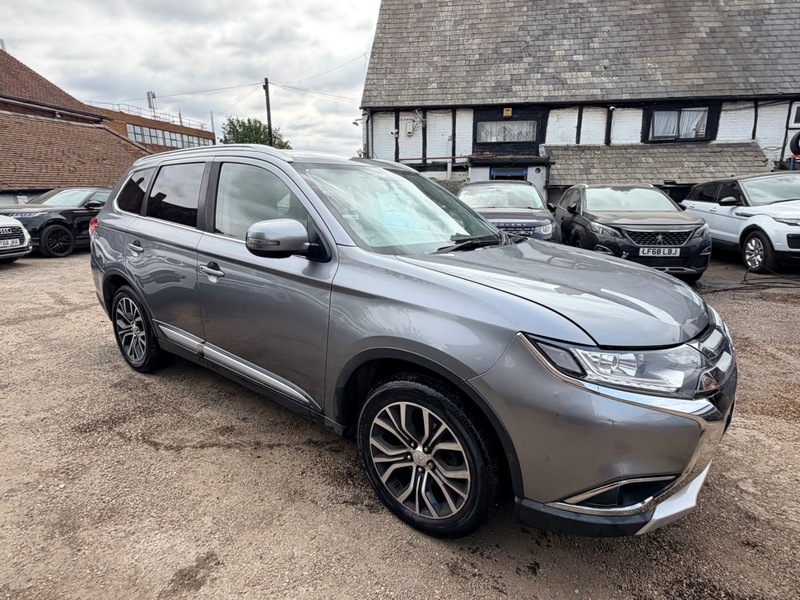 Mitsubishi Outlander Di-d 3 Grey #6