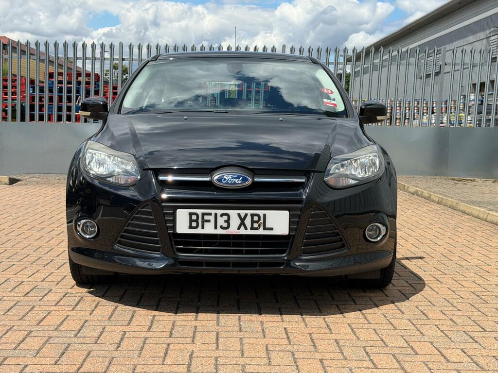 Ford Focus 1.6 Zetec Powershift Euro 5 Black #3