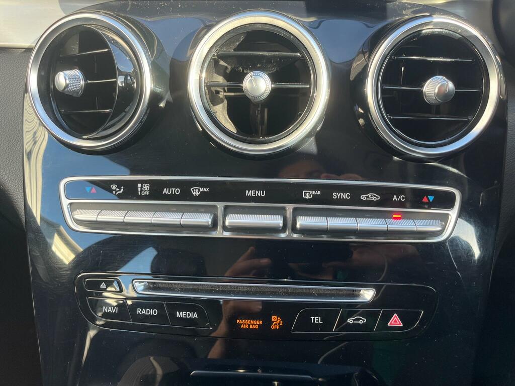 Mercedes-Benz C Class 2.1 D Amg Line Premium Plus 7G-tronic Euro 6 S White #59