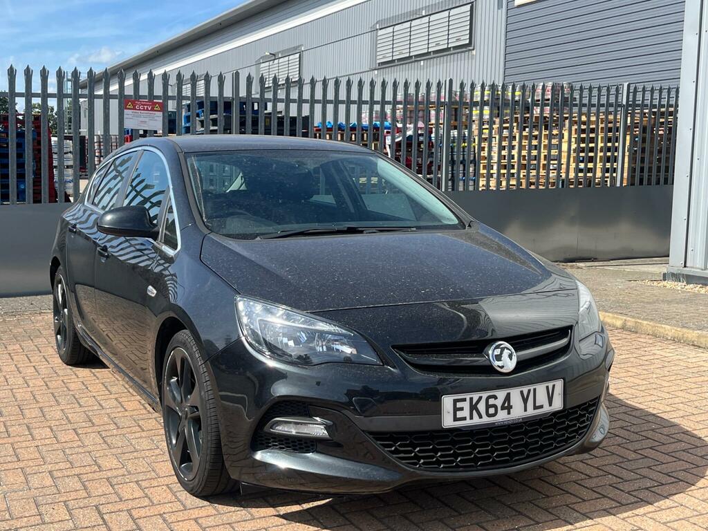 Vauxhall Astra Limited Edition Black #3