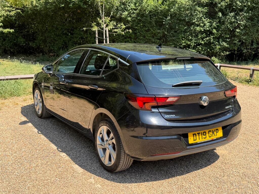 Vauxhall Astra 1.4I Turbo Sri Sports Tourer Eur Red #4