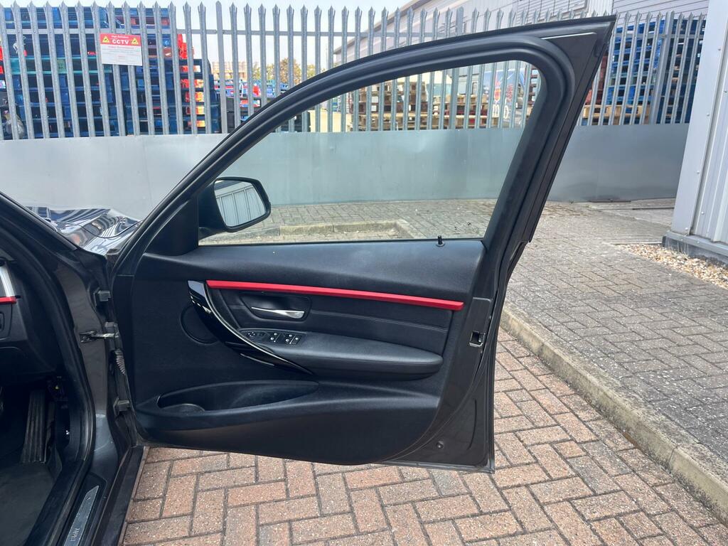 BMW 3 Series Black #51