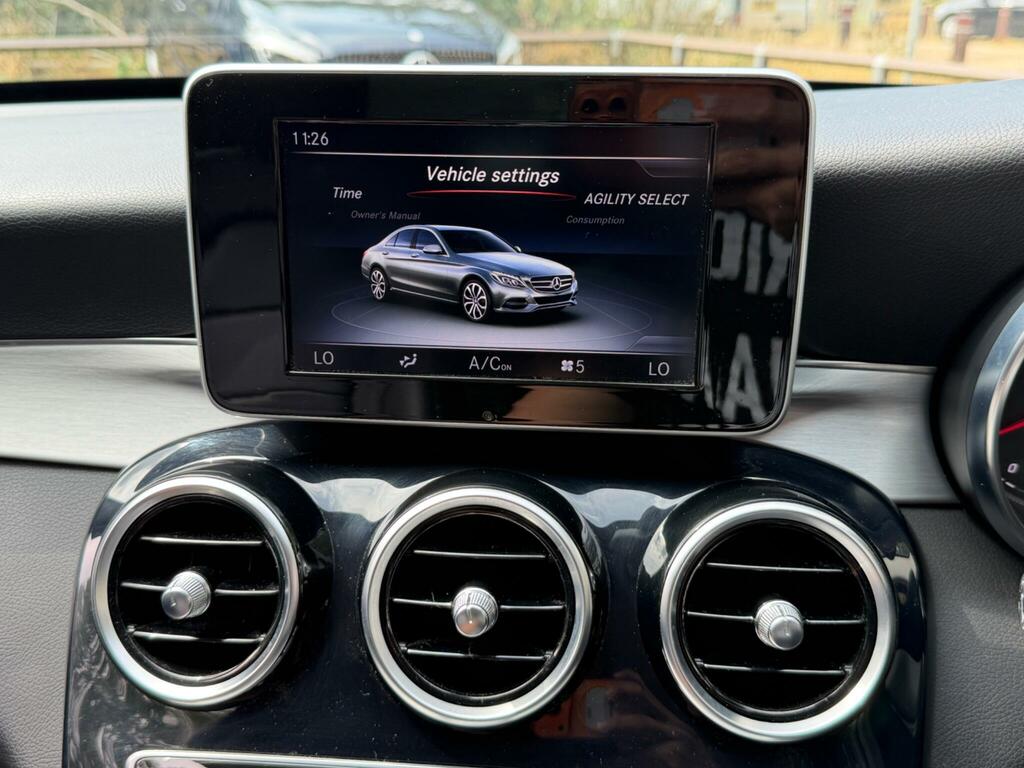 Mercedes-Benz C Class Coupe White #55
