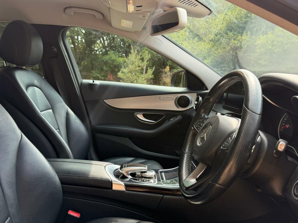 Mercedes-Benz C Class Coupe White #19