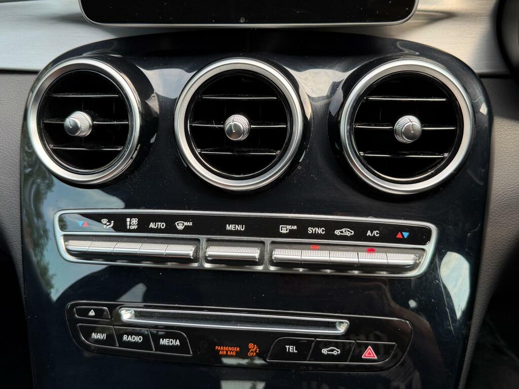 Mercedes-Benz C Class Coupe White #58