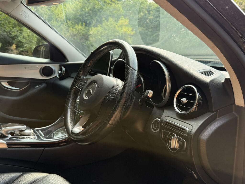 Mercedes-Benz C Class Coupe White #20