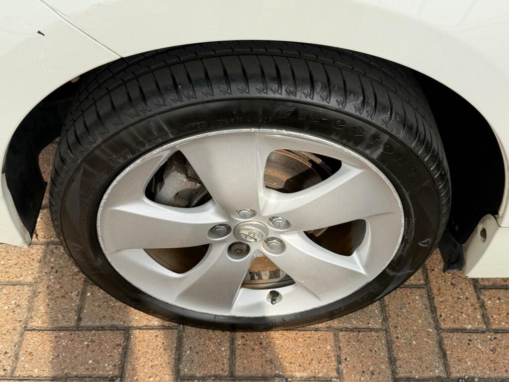 Toyota Prius 2010 10 T Red #35