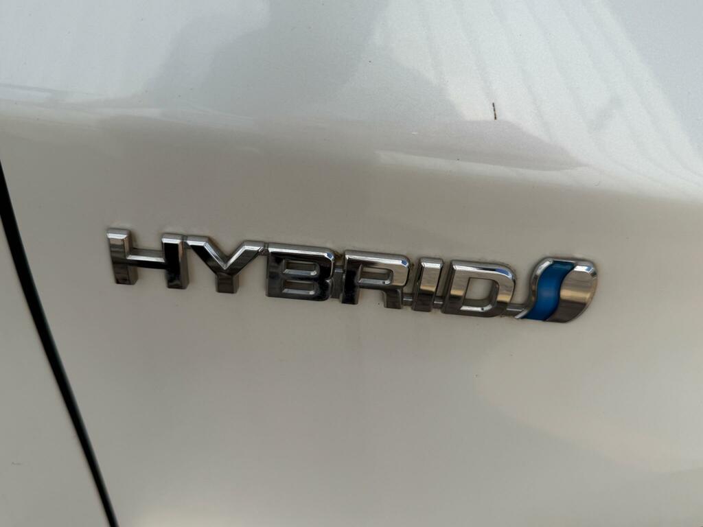 Toyota Prius 2010 10 T Red #26