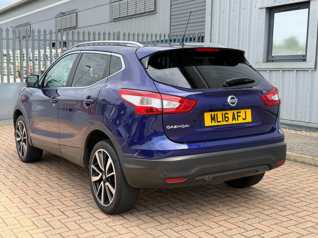 Nissan Qashqai Tekna Blue #4