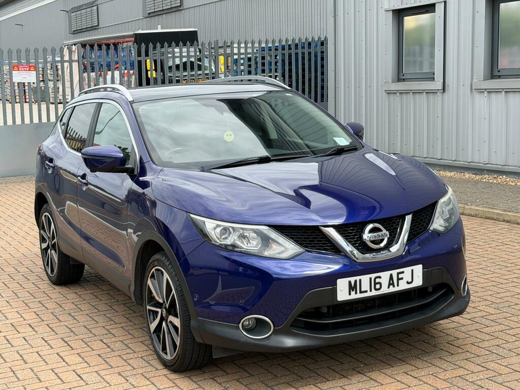 Nissan Qashqai Tekna Blue #5