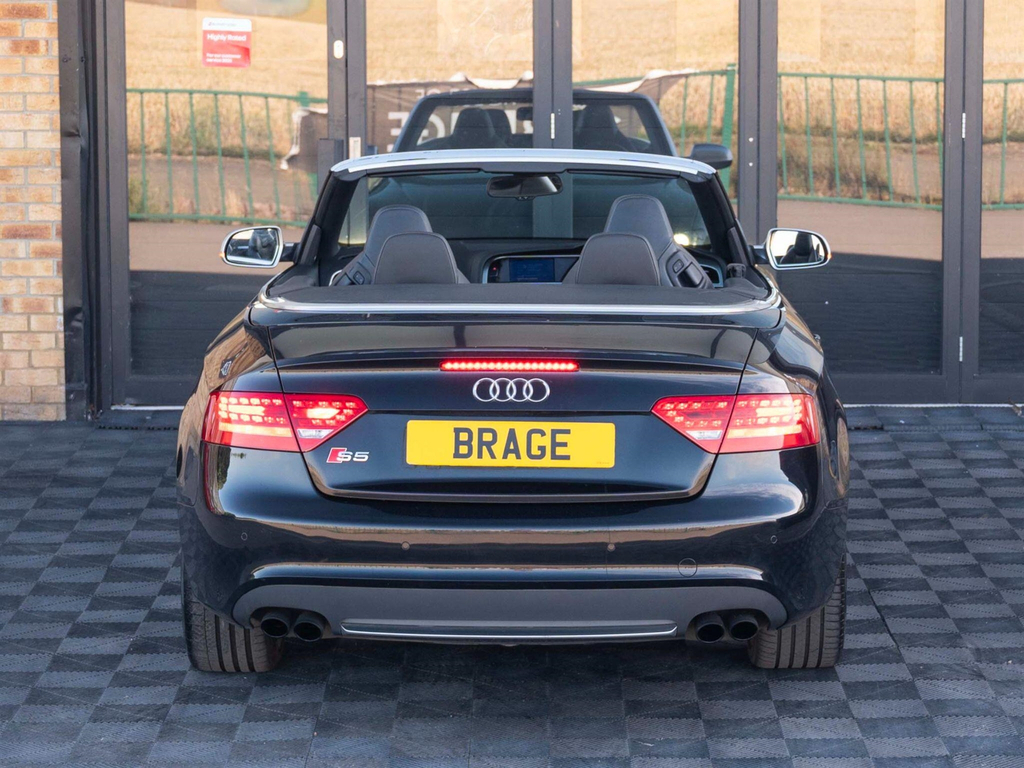 Audi S5 Convertible 3.0 Black #19