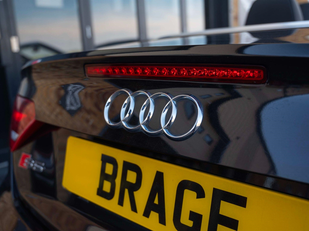 Audi S5 Convertible 3.0 Black #29