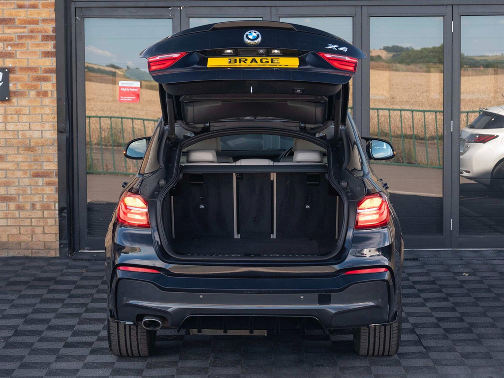 BMW X4 White #69