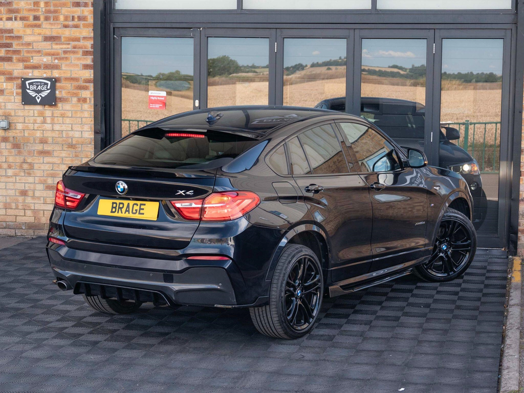 BMW X4 White #95