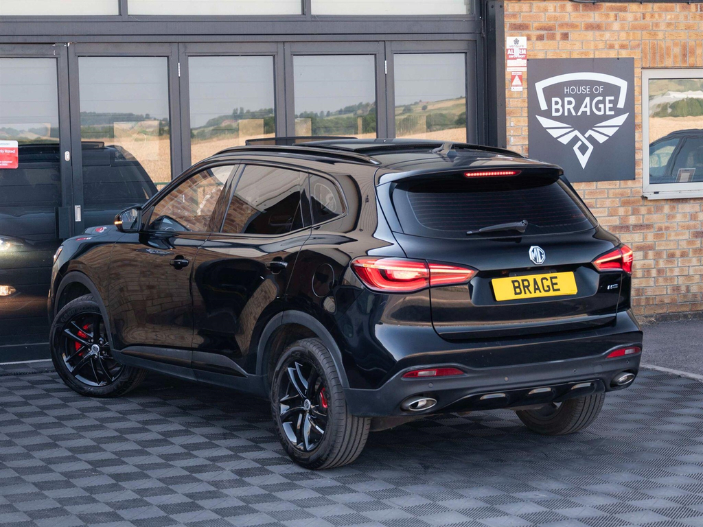 MG HS 1.5 T-gdi Exclusive Euro 6 Ss Black