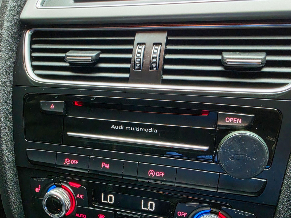 Audi A4 Avant Avant 2.0 Red #77