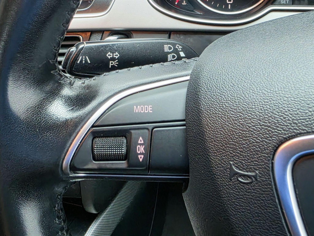 Audi A4 Avant Avant 2.0 Red #80
