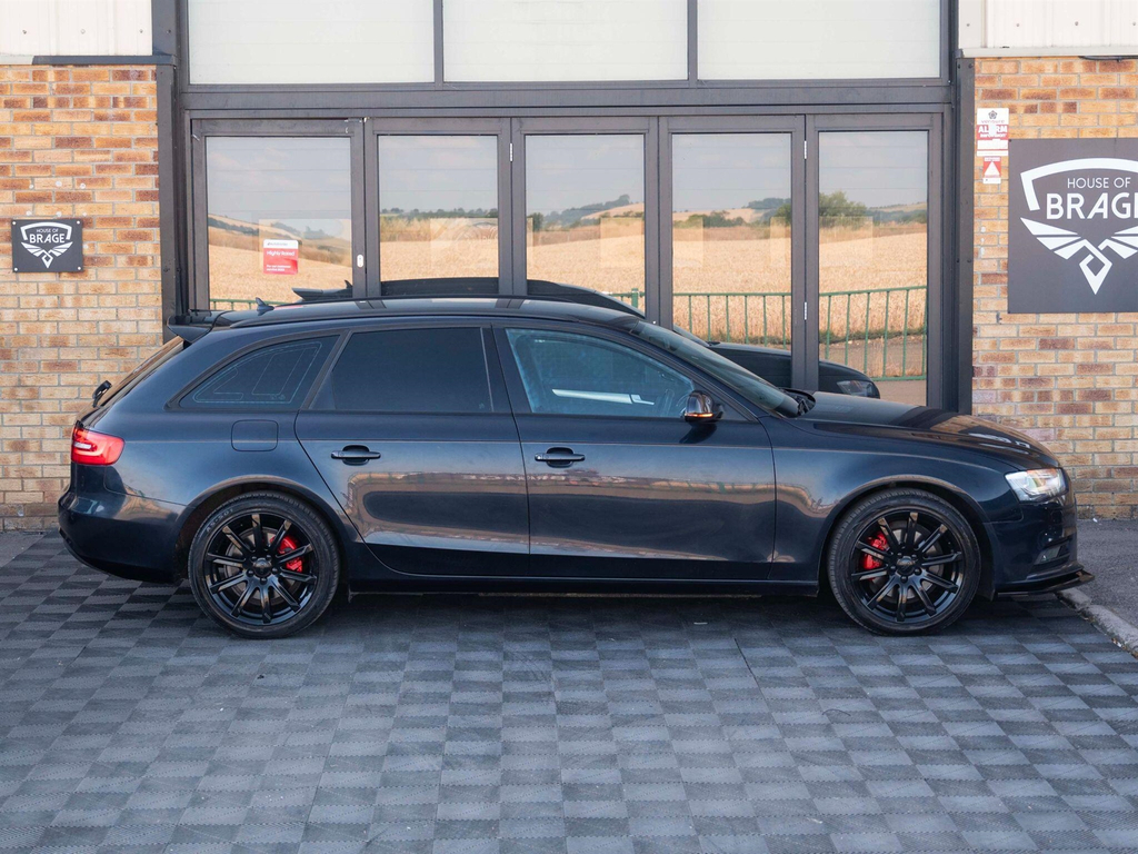 Audi A4 Avant Avant 2.0 Red #46
