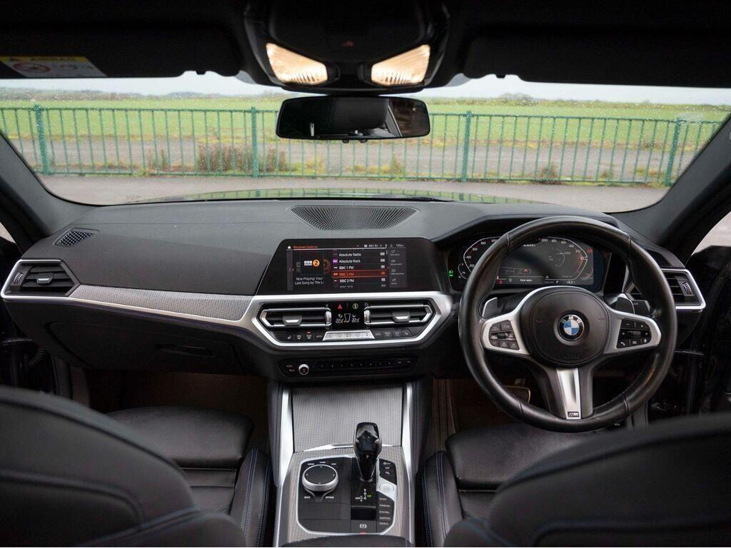 BMW M4 M4 Competition Step Yellow #19