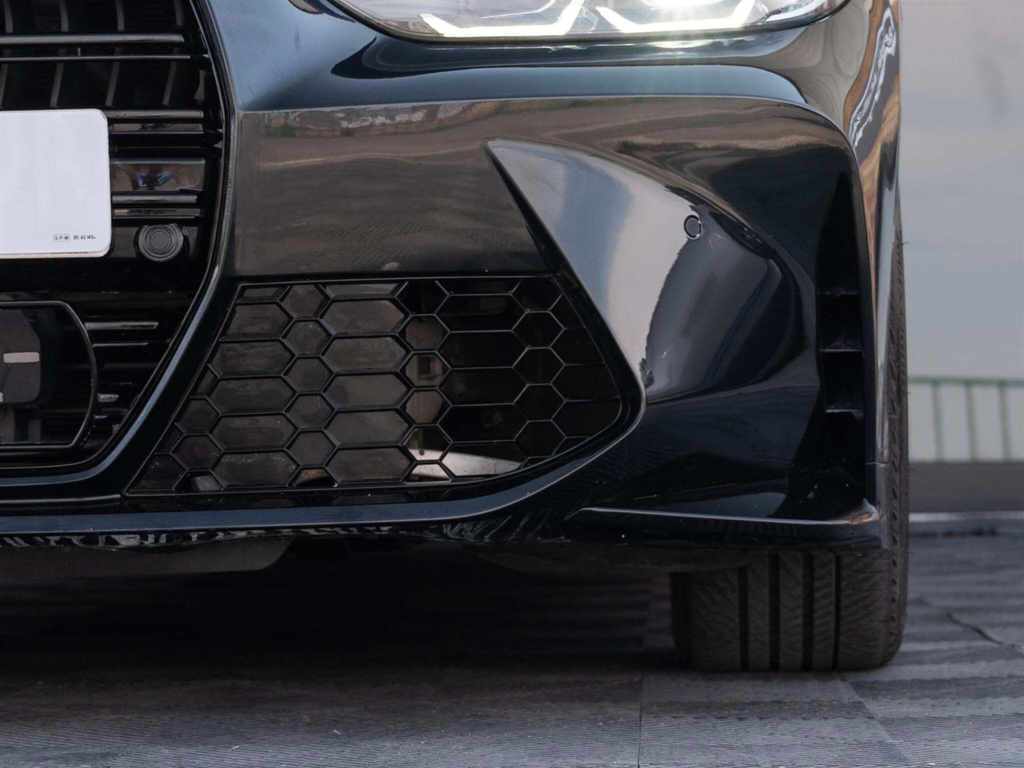 BMW M4 M4 Competition Step Yellow #58