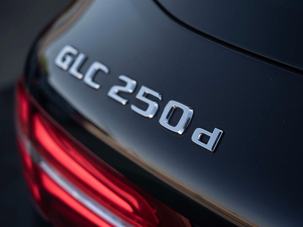 Mercedes-Benz GLC Class Glc Black #83