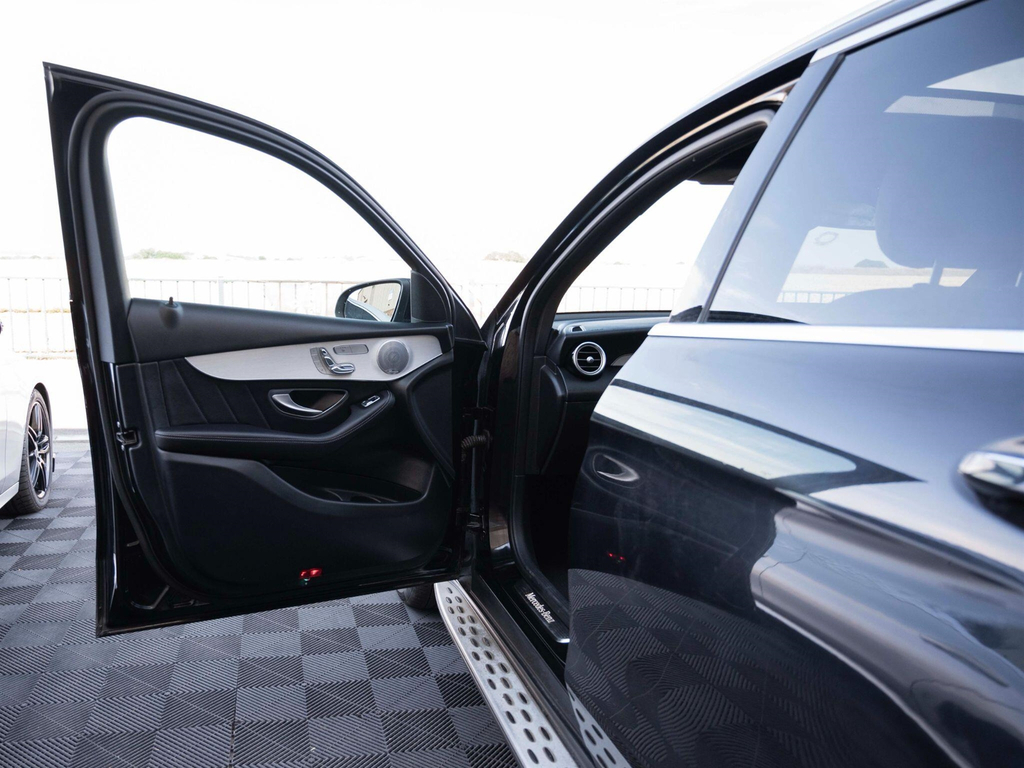 Mercedes-Benz GLC Class Glc Black #27
