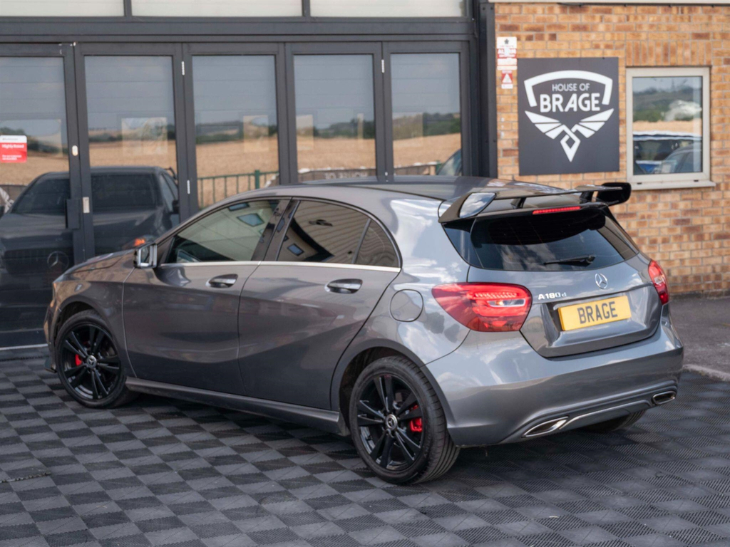 Mercedes-Benz A Class 1.5 Sport 7G-dct Euro 6 Ss Grey #2