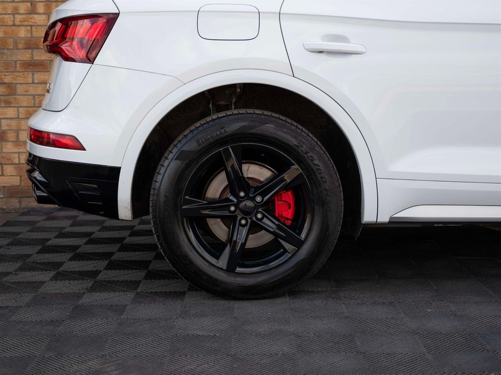 Audi Q5 S Line 2.0 Tdi Quattro 190Ps White #21