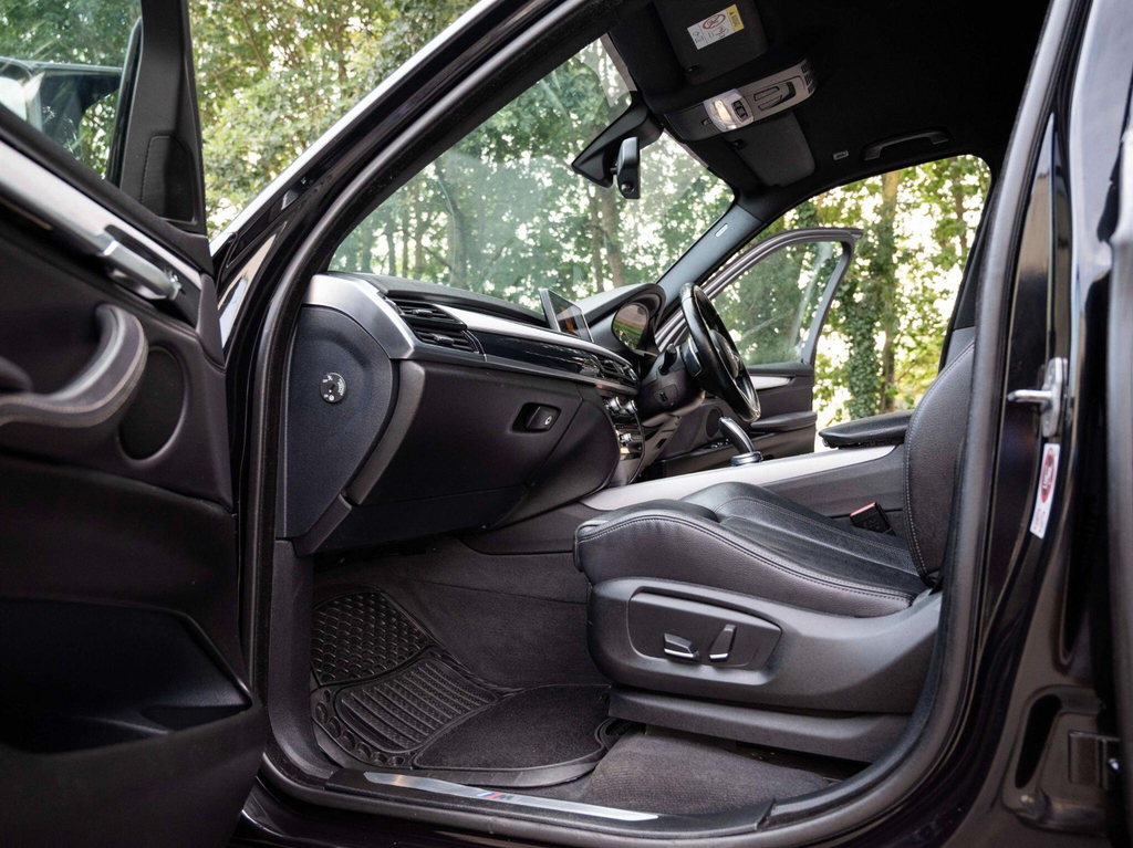 BMW X5 Xdrive40e M Sport Silver #30
