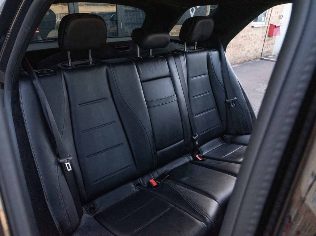 Mercedes-Benz GLE Class Amg Line Silver #43