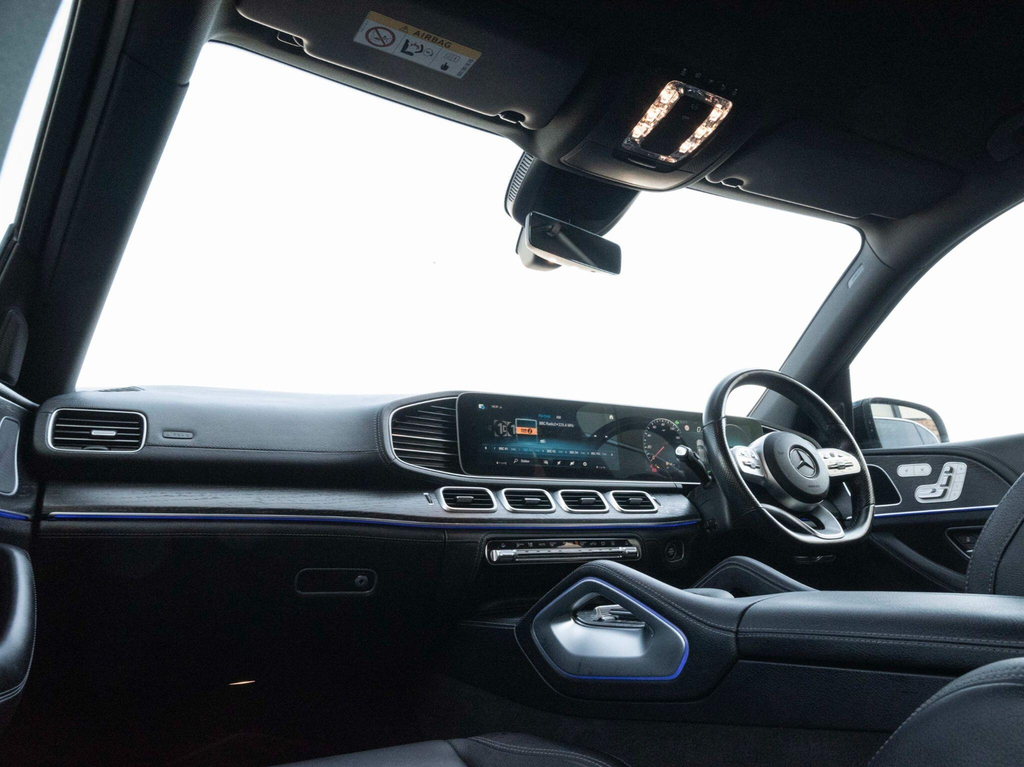 Mercedes-Benz GLE Class Amg Line Silver #25