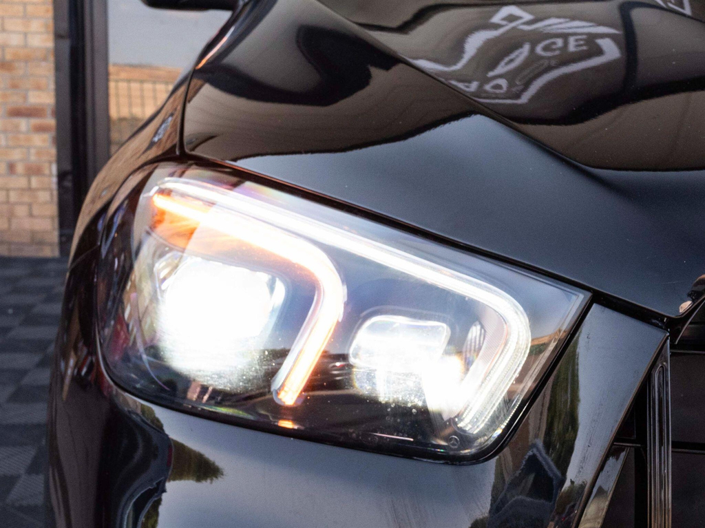Mercedes-Benz GLE Class Amg Line Silver #83