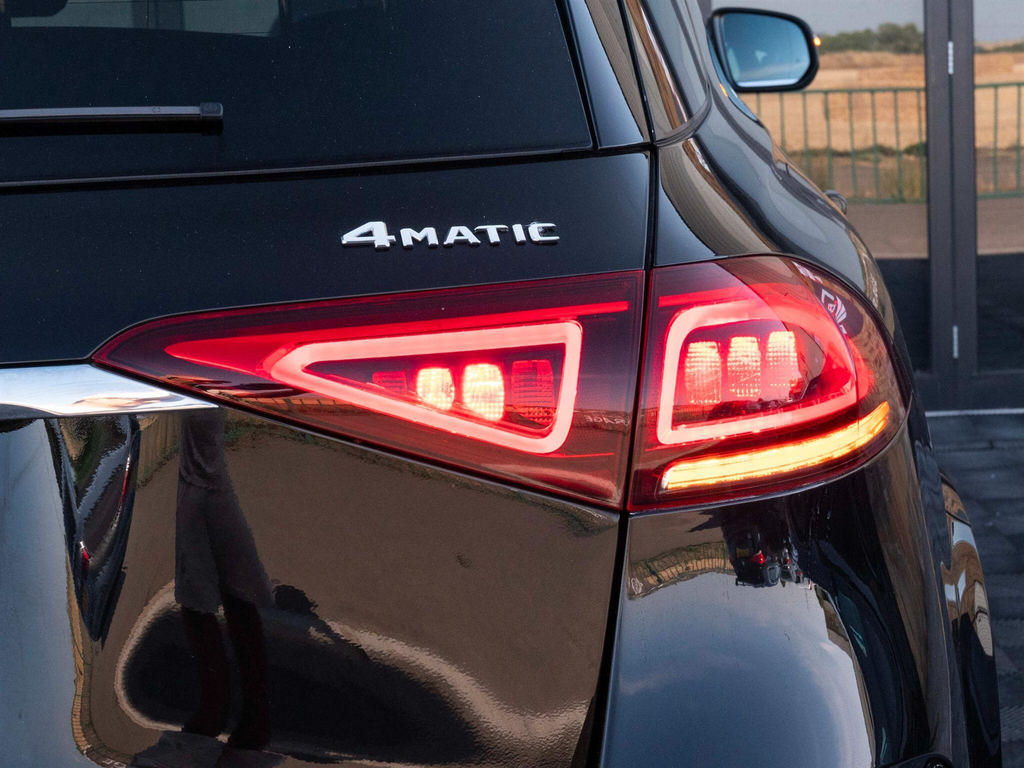 Mercedes-Benz GLE Class Amg Line Silver #61