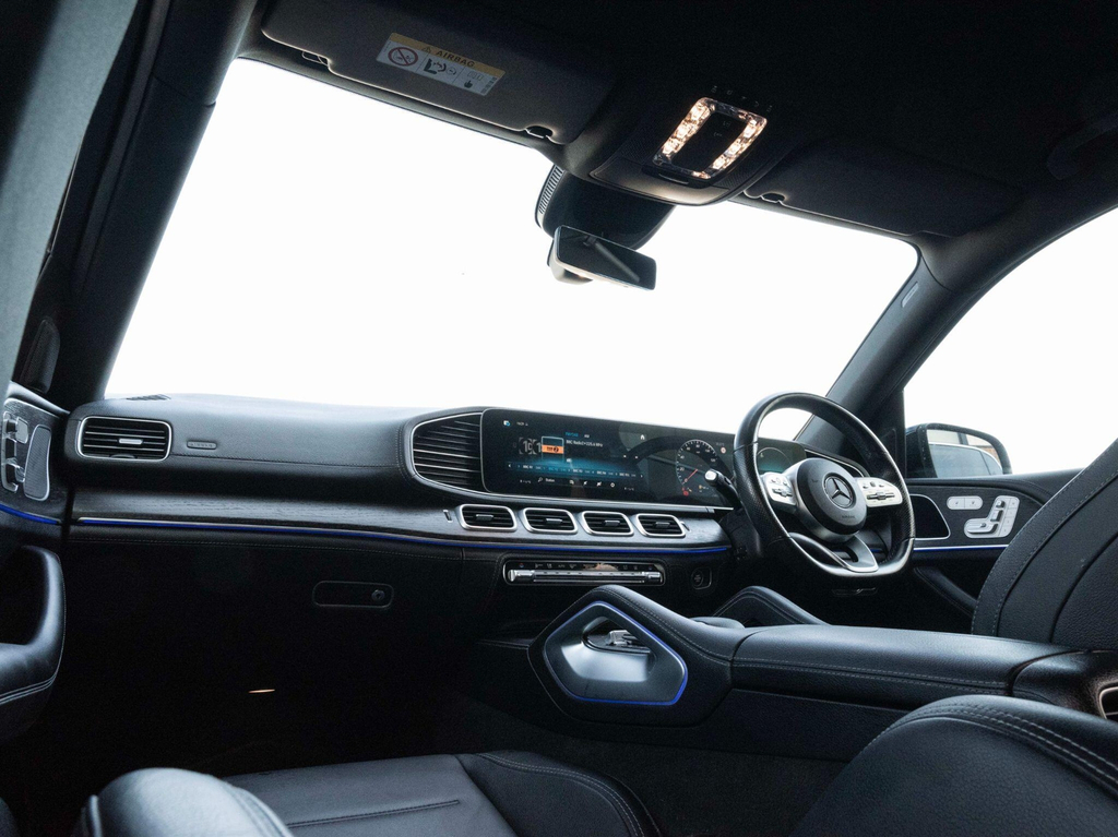 Mercedes-Benz GLE Class Amg Line Silver #32