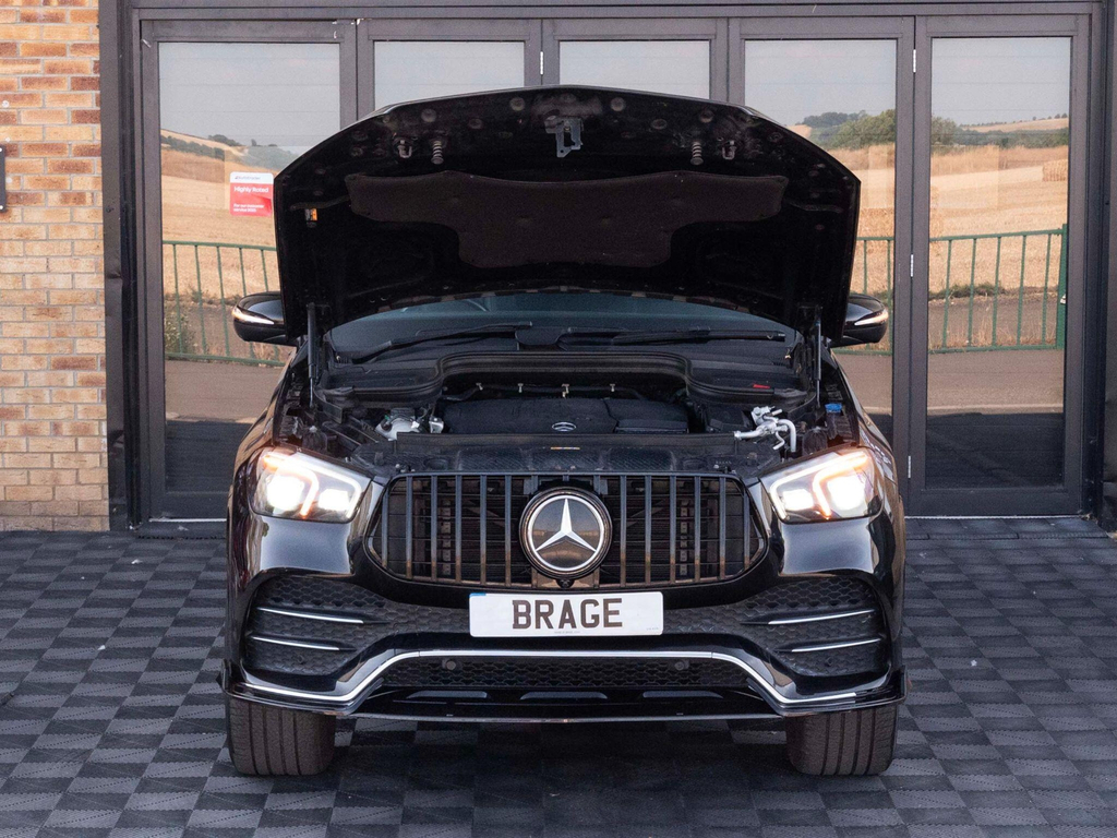 Mercedes-Benz GLE Class Amg Line Silver #19