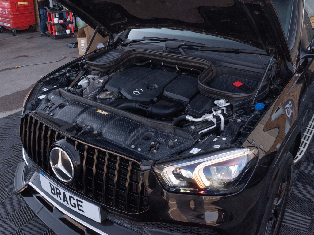 Mercedes-Benz GLE Class Amg Line Silver #21
