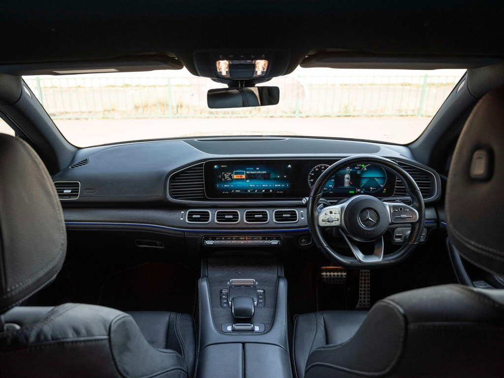 Mercedes-Benz GLE Class Amg Line Silver #69