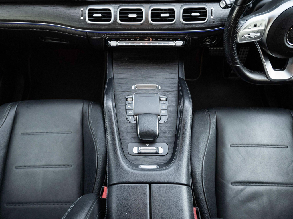 Mercedes-Benz GLE Class Amg Line Silver #70