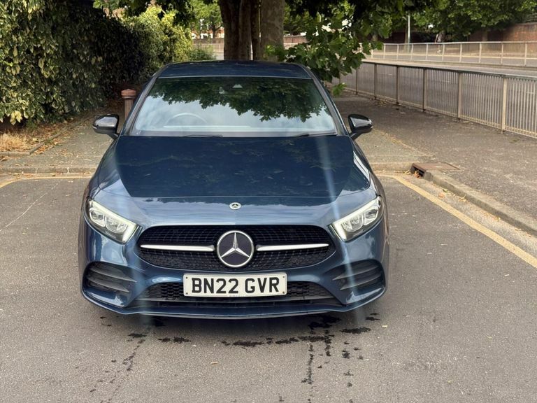 Mercedes-Benz A Class 2.0 A180d Amg Line Edition Executive 8G-dct Euro BN22GVR #2