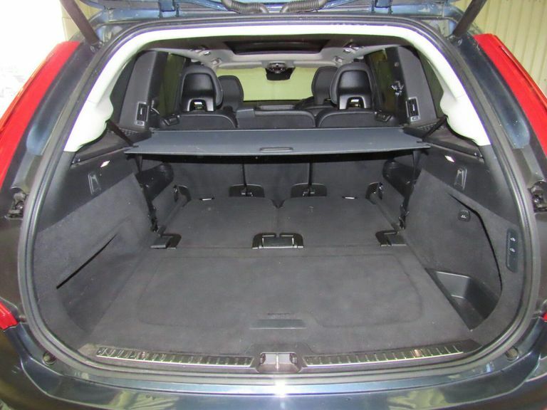 Volvo XC90 Inscription Gold #9