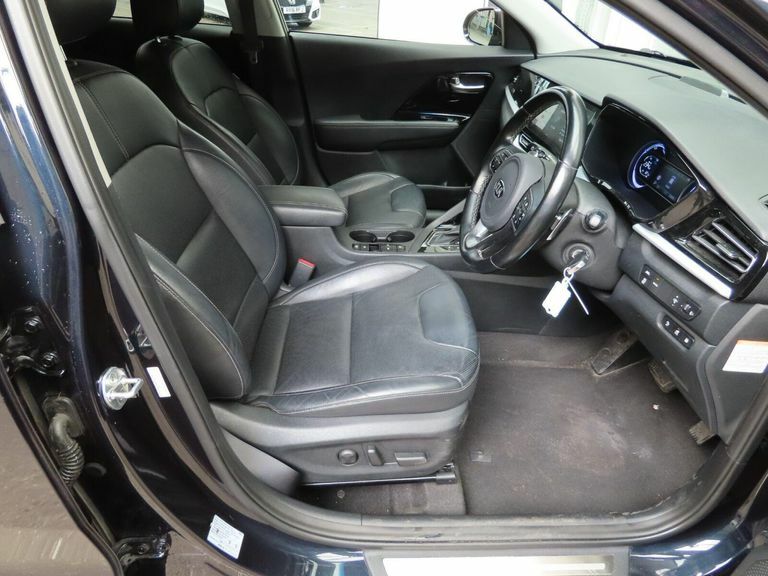 Kia e-Niro 64Kwh 4 Suv 201 Bhp Blue #9