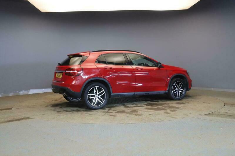 Mercedes-Benz C Class 1.6 Gla180 Gpf Urban Red #6