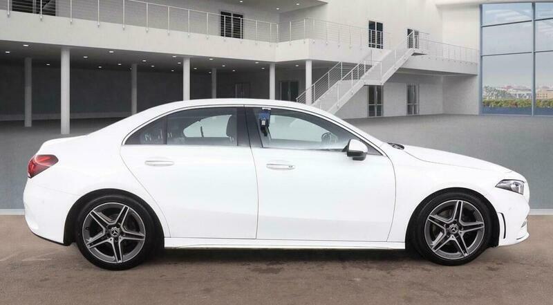 Mercedes-Benz A Class 1.5 A180d Amg Line YX69ZPU White #6