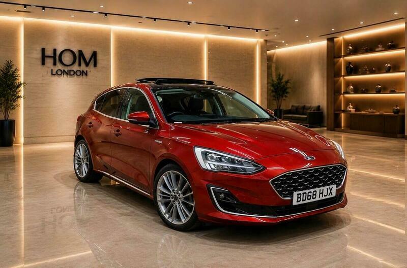 Ford Focus 1.0T Ecoboost Vignale Red