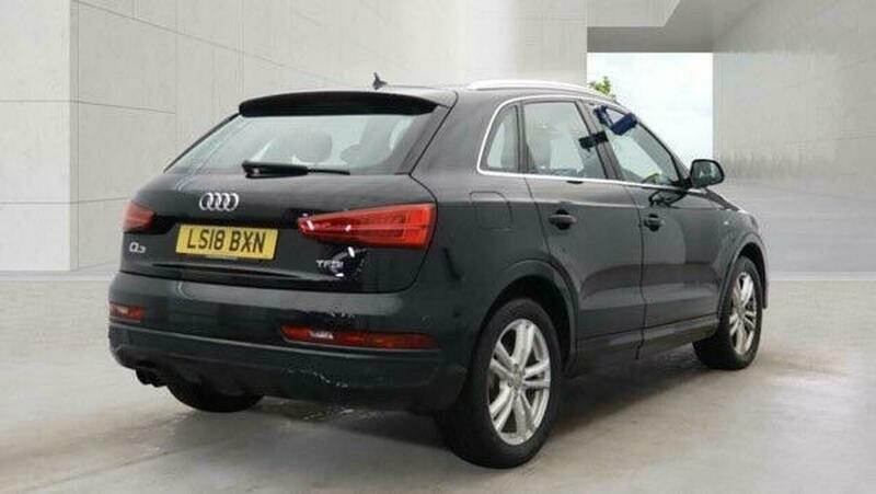 Audi Q3 1.4 Tfsi Cod S LS18BXN Black #4