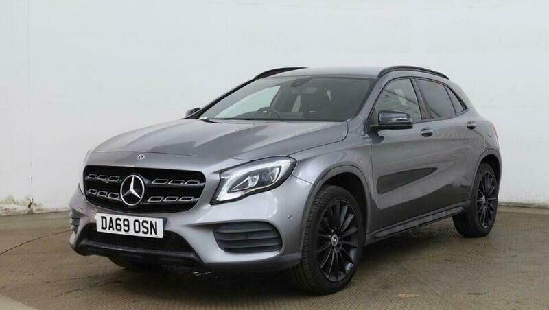 Mercedes-Benz C Class 1.6 Gla180 Amg Line Grey #2