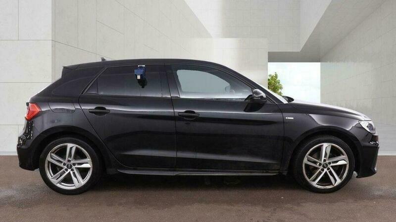 Audi A1 1.0 Tfsi 30 S Black #6